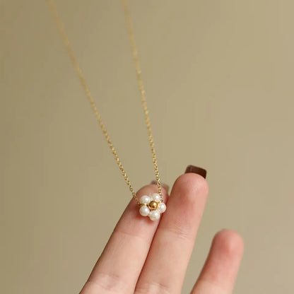 Daisy Necklace