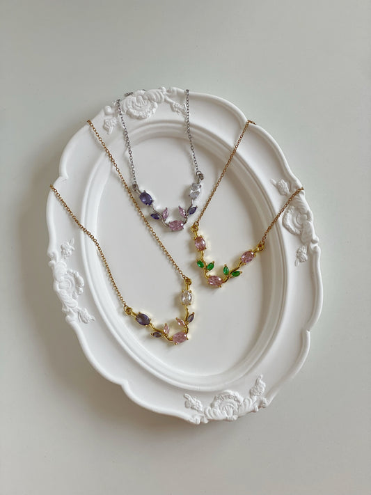 Tulip Necklace