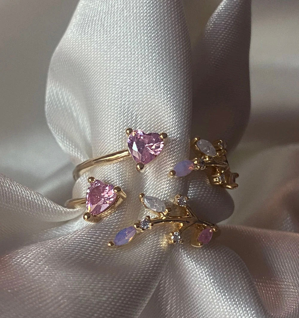 Jane Lavender Petals Ring