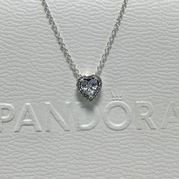 Pandora Sparkling Necklace