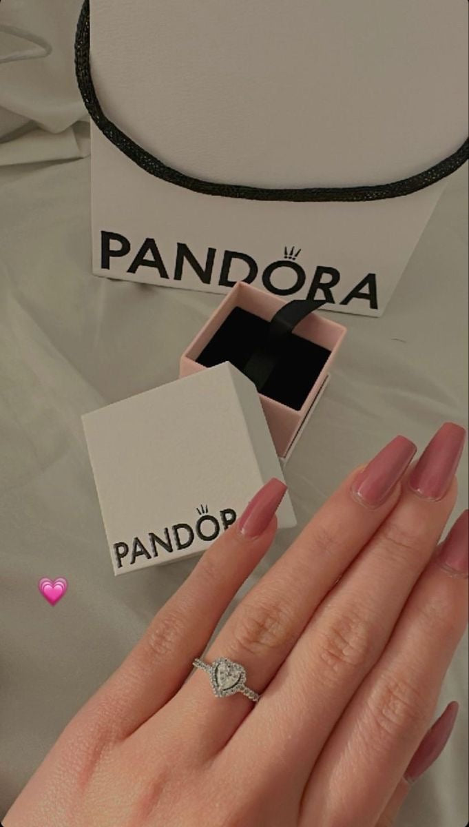 Sparkling Heart Rings