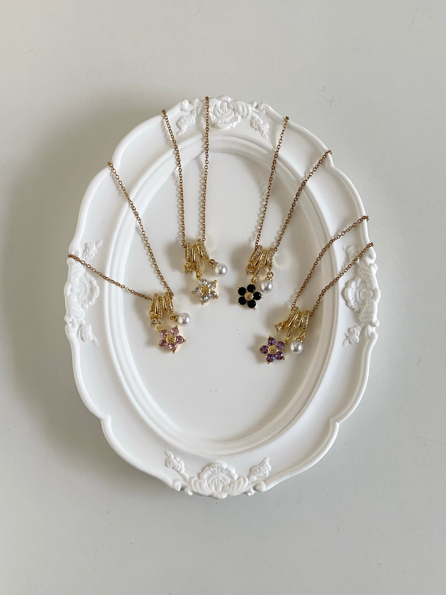 Mini Daisy Zircon Flower Necklaces