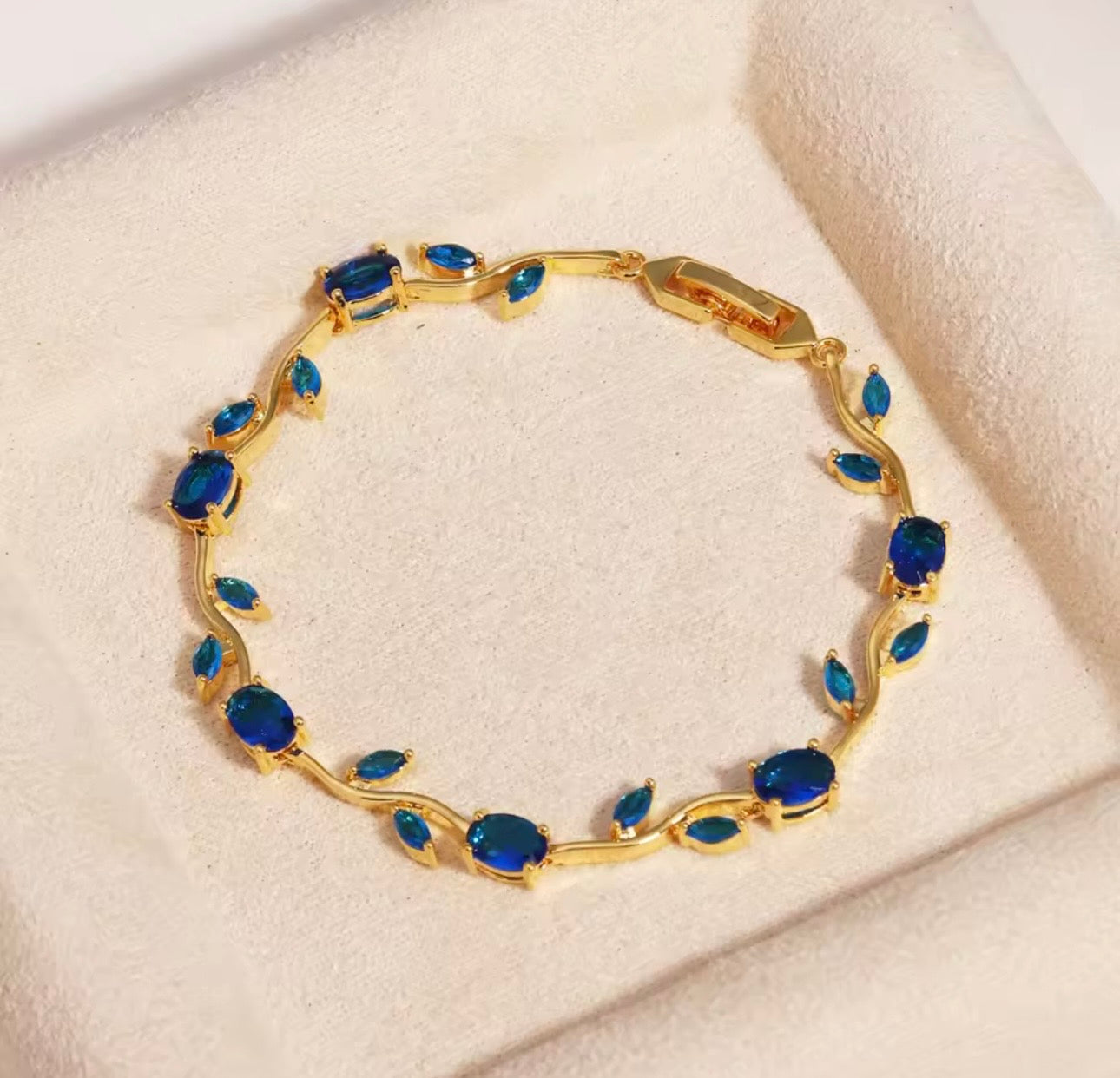 Blue Gold Tulip Bracelet – Adore Haven Pakistan