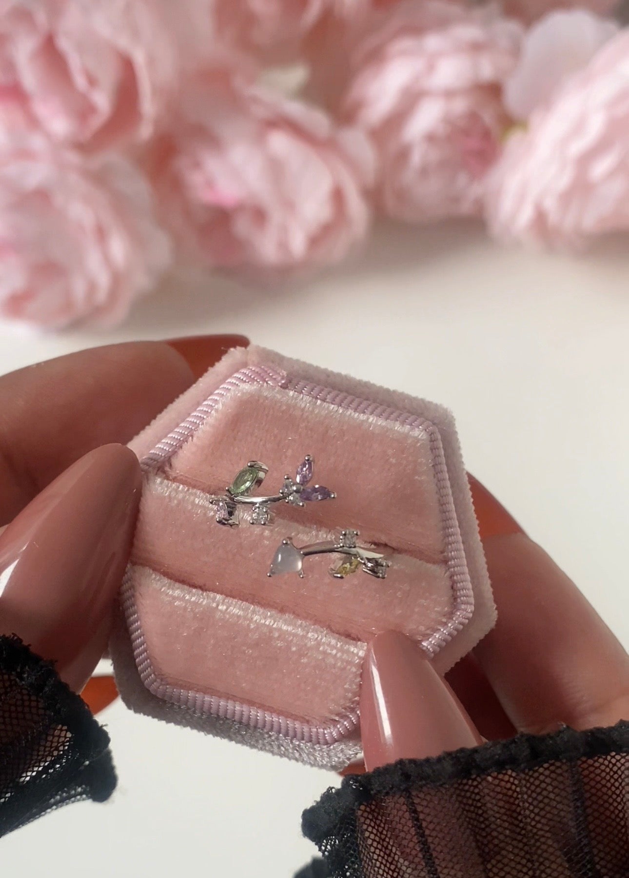 Mika Butterfly Hearts Ring (Adjustable)