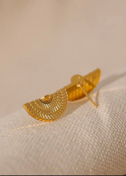 Ernie Gold Stud Earrings