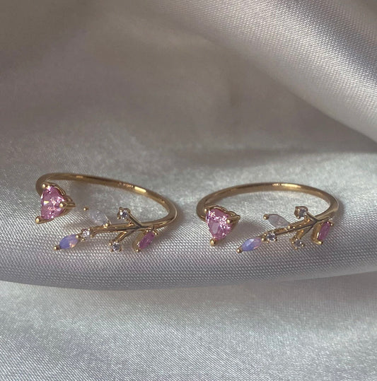 Jane Lavender Petals Ring