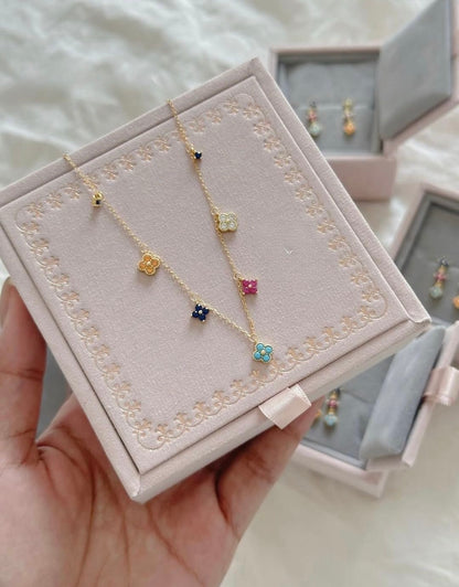 Clover Pastel Set