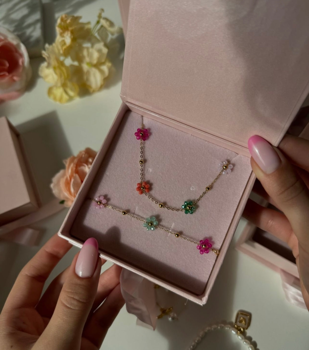 Mini Flower Necklace