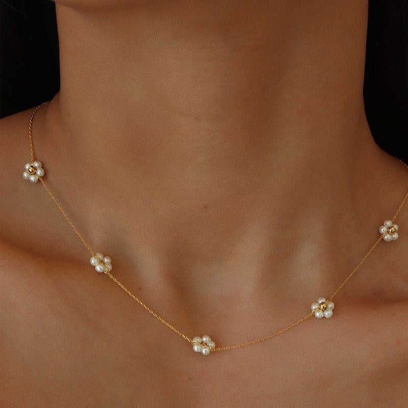Mini Flower Necklace