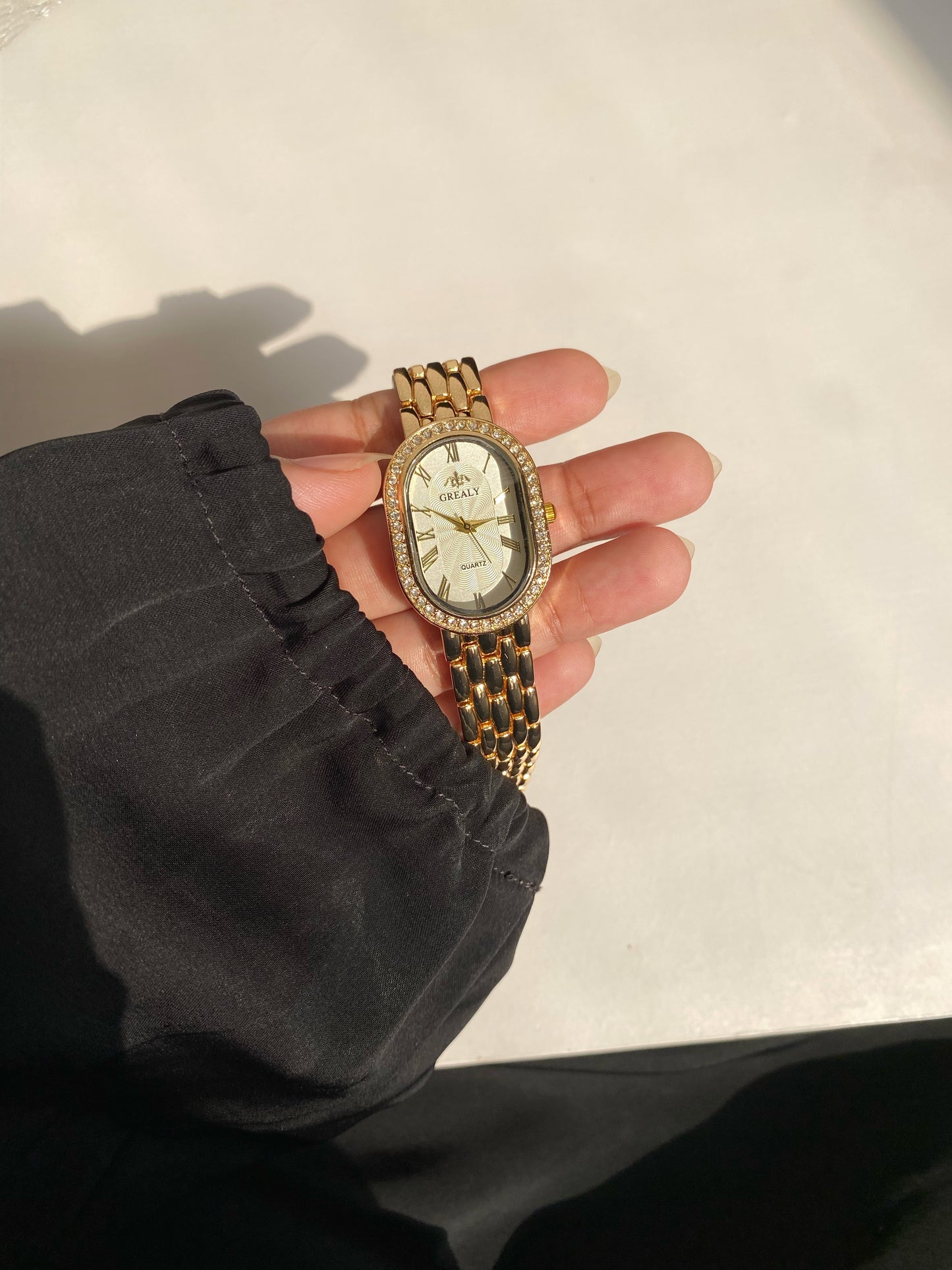 Luxe - Gold White