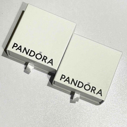 Pandora Gift Box Natural Light